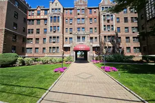 23 Old Mamaroneck Rd, White Plains, NY 10605 - Photo 2
