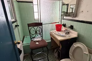 2928 Fenton Ave, Bronx, NY 10469 - Photo 14