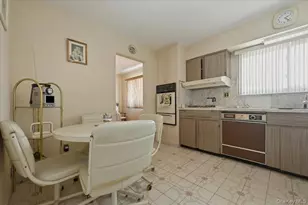 30 Oregon St, Deer Park, NY 11729 - Photo 14