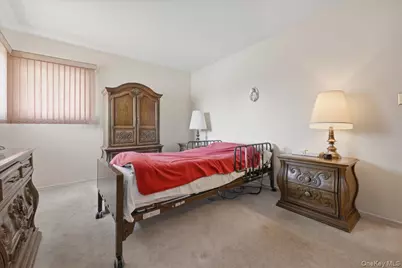 30 Oregon Street, Deer Park, NY 11729 - Photo 16