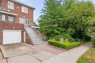 2324 Westervelt Avenue, Bronx, NY 10469 - Photo 2