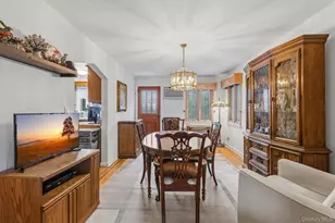 2324 Westervelt Ave, Bronx, NY 10469 - Photo 8