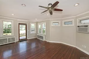 38 Roosevelt Ave, Sayville, NY 11782 - Photo 6