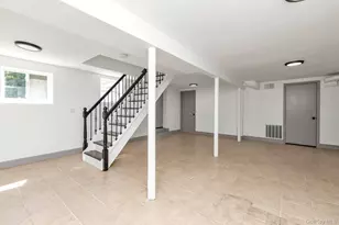43 Westside Ave, Freeport, NY 11520 - Photo 18