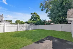43 Westside Ave, Freeport, NY 11520 - Photo 22