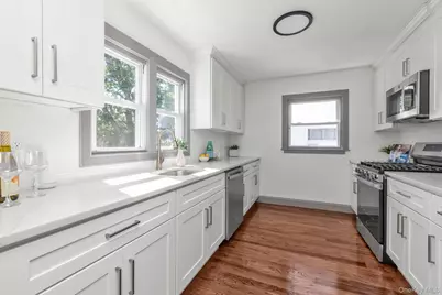 43 Westside Avenue, Freeport, NY 11520 - Photo 10