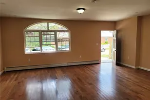 119-56 167th St, Jamaica, NY 11434 - Photo 12