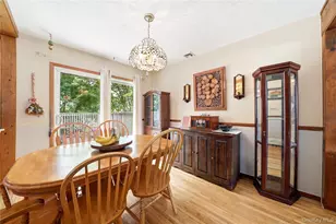 100 Harrisburg St, Bay Shore, NY 11706 - Photo 8