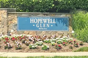 12 Fenton Way, Hopewell Junction, NY 12533 - Photo 2
