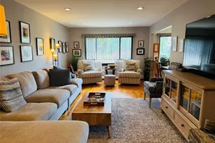 8 E Lawrence Park Dr, Piermont, NY 10968 - Photo 2