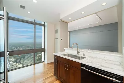 175 Huguenot Street #PH503, New Rochelle, NY 10801 - Photo 8