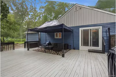 3 Parkside Avenue, Miller Place, NY 11764 - Photo 24