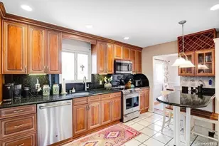 254 Haypath Rd, Old Bethpage, NY 11804 - Photo 2