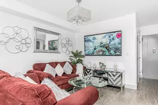 9 Fordham Hill Oval, Bronx, NY 10468 - Photo 8