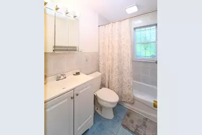 12 Goeller Avenue, Huntington Station, NY 11746 - Photo 10