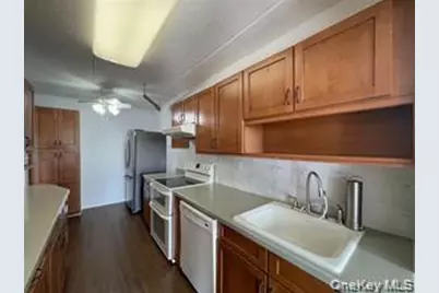 35 Park Avenue #6G, Suffern, NY 10901 - Photo 10