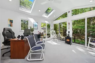 25 Valley Cir, Miller Place, NY 11764 - Photo 22