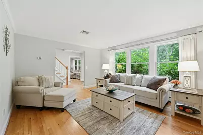 135 Oakwood Road, Port Jefferson, NY 11777 - Photo 10