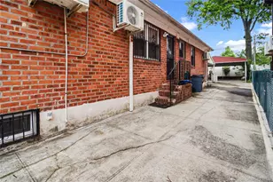 53-28 Oceania St, Oakland Gardens, NY 11364 - Photo 26