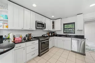 109 Wakefield Ave, Yonkers, NY 10704 - Photo 10