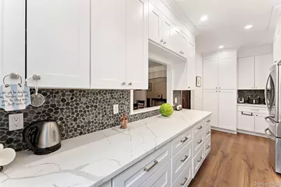 25 Parkview Avenue #3A, Bronxville, NY 10708 - Photo 4
