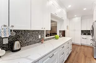 25 Parkview Ave, Bronxville, NY 10708 - Photo 4