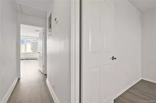 120-09 Riviera Ct, College Point, NY 11356 - Photo 24
