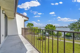 120-09 Riviera Ct, College Point, NY 11356 - Photo 16