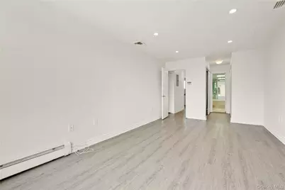 12009 Riviera Court #10B, College Point, NY 11356 - Photo 32