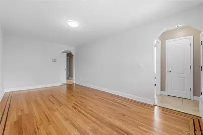 817 Quincy Avenue, Bronx, NY 10465 - Photo 4