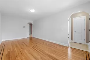 817 Quincy Ave, Bronx, NY 10465 - Photo 4
