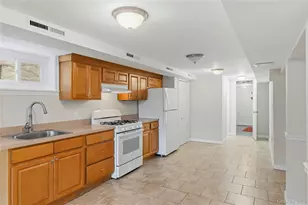 817 Quincy Ave, Bronx, NY 10465 - Photo 28