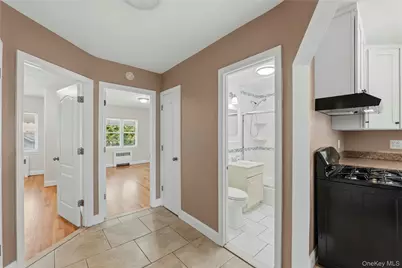 817 Quincy Avenue, Bronx, NY 10465 - Photo 16