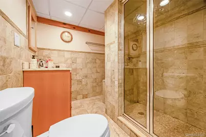 7815 Woodhaven Boulevard, Ridgewood, NY 11385 - Photo 18