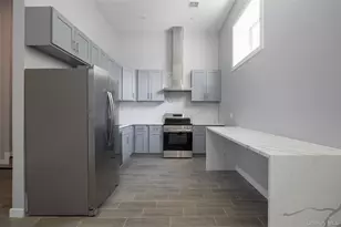 126 Innis Ave, Poughkeepsie, NY 12601 - Photo 2