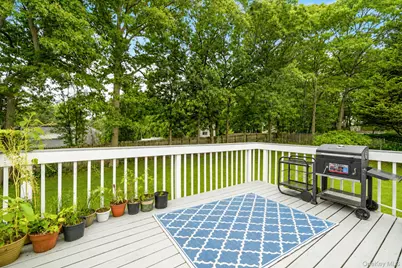 10 Arrowhead Court, South Setauket, NY 11720 - Photo 28