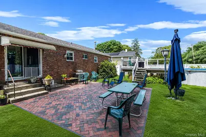 398 Eastwood Boulevard, Centereach, NY 11720 - Photo 24