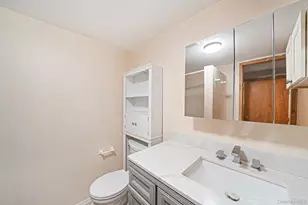 398 Eastwood Blvd, Centereach, NY 11720 - Photo 20