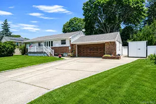 398 Eastwood Blvd, Centereach, NY 11720 - Photo 2