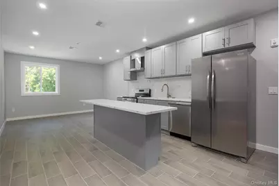 126 Innis Avenue #2-2, Poughkeepsie, NY 12601 - Photo 2