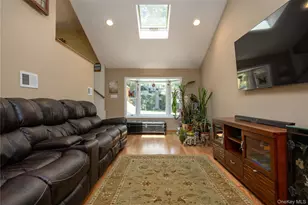 67 Pearce Pkwy, Pearl River, NY 10965 - Photo 16