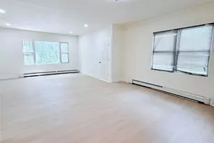 435 E 5th St, Mount Vernon, NY 10553 - Photo 1