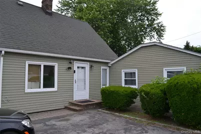 516 Long Beach Road, Island Park, NY 11558 - Photo 2