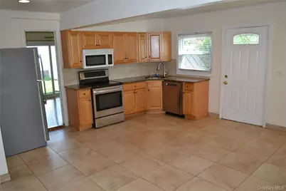 516 Long Beach Road, Island Park, NY 11558 - Photo 8