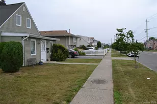 516 Long Beach Rd, Island Park, NY 11558 - Photo 4
