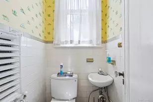 120 William St, East Williston, NY 11596 - Photo 12