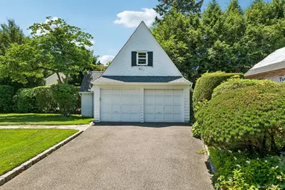 120 William Street, East Williston, NY 11596 - Photo 22