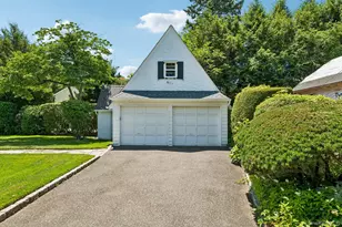 120 William St, East Williston, NY 11596 - Photo 22