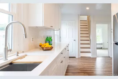 223 Fourth Avenue, Pelham, NY 10803 - Photo 6