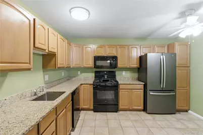 702 Scenic Lane, Poughkeepsie, NY 12603 - Photo 10